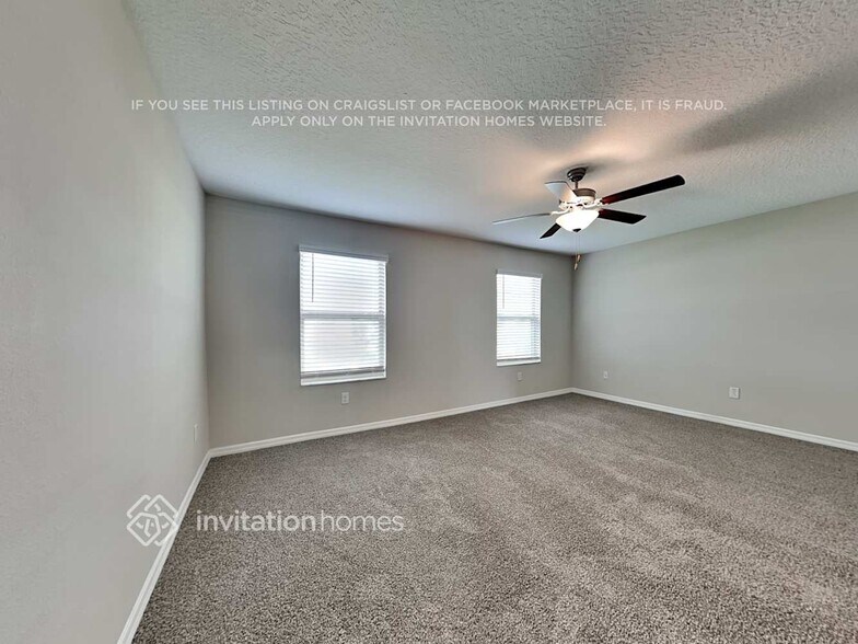 Building Photo - 8497 Campus Woods Way