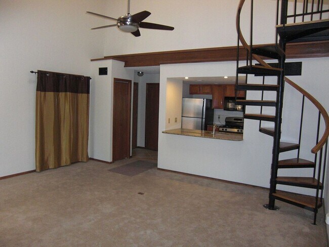 Building Photo - 2960 Shadow Creek Dr