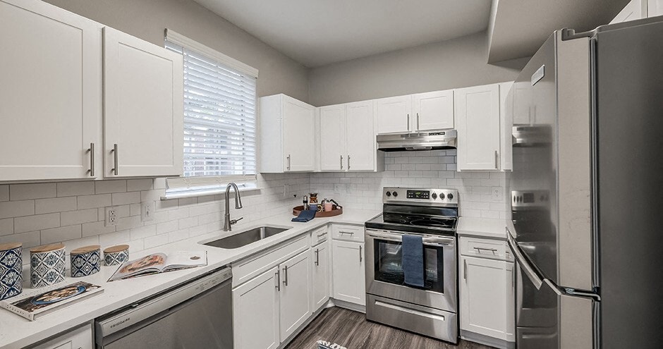 Building Photo - Broadstone New Territory Apartments