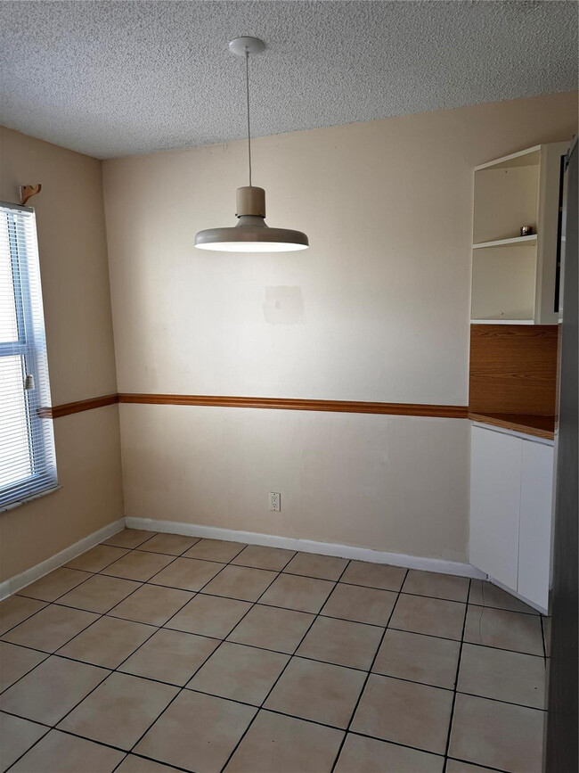 Building Photo - 401 NW 23rd St