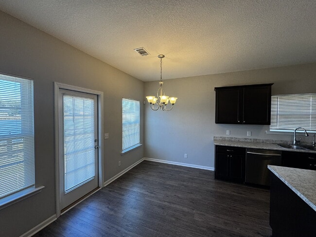 Building Photo - Home for Rent