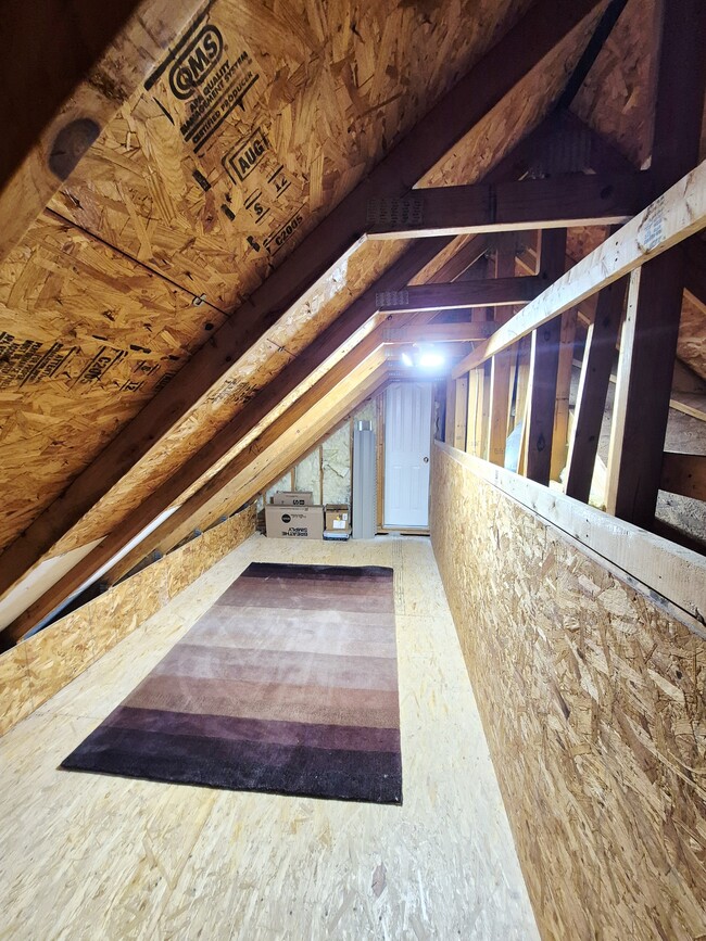 Building Photo - 1563 Providence Knoll Dr