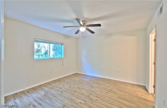Building Photo - 2385 Naples Trace Cir