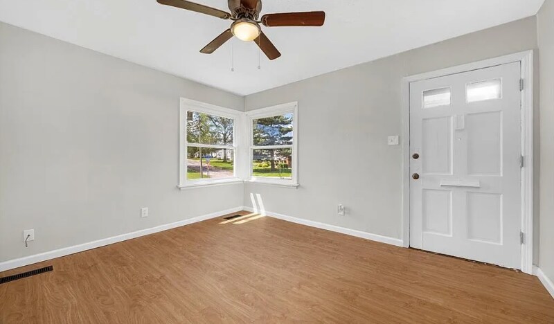 Building Photo - 35 St Sebastian Ln