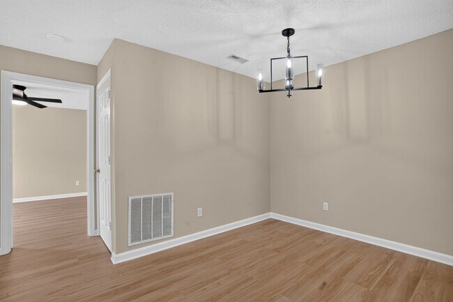 Building Photo - 100 Kensington Blvd