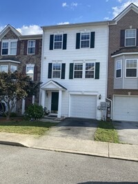 Building Photo - 20 Bruce Dr