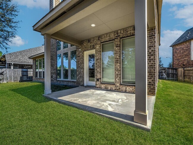Building Photo - 10007 Eldarica Way
