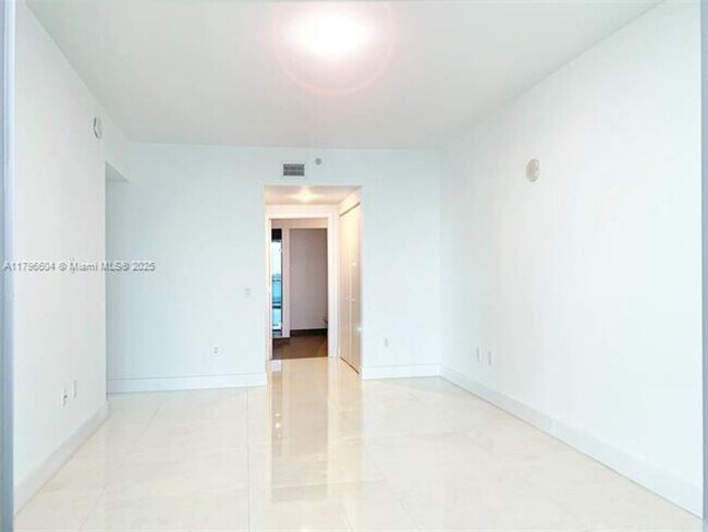 Building Photo - 7935 East Dr