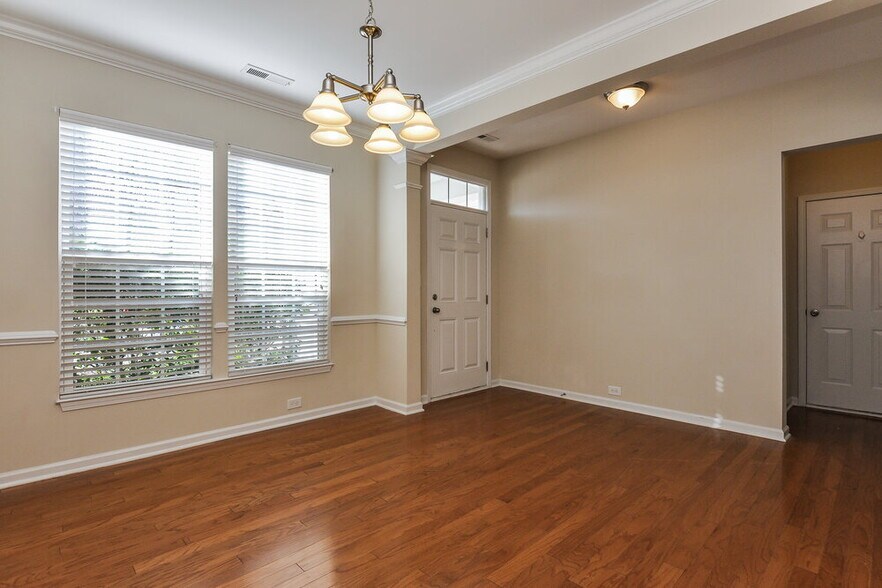 Building Photo - 529 Ashgreen Ct