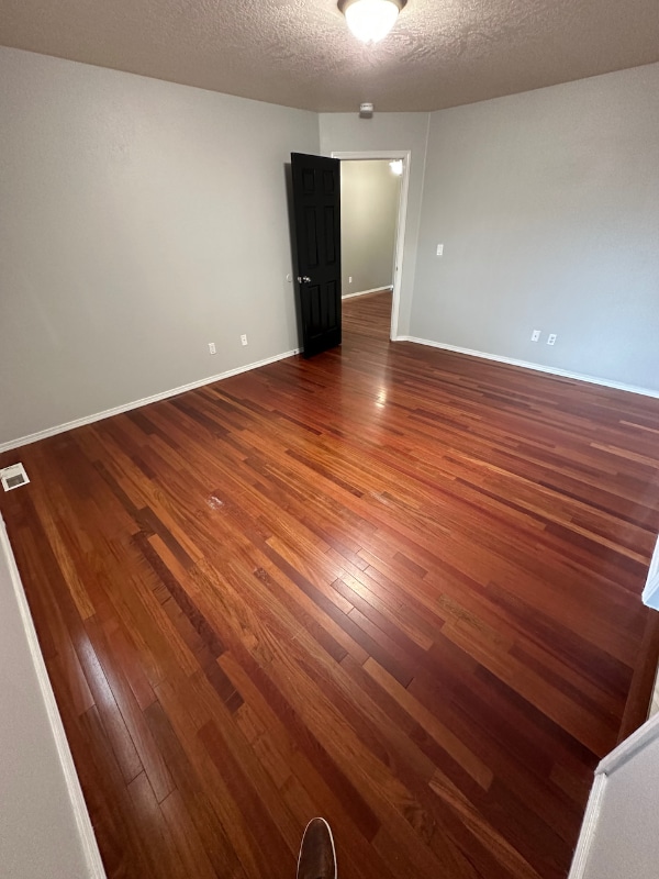 Building Photo - 1665 Peregrine Dr