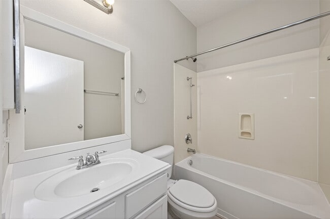 Building Photo - 7327 Winter Song Dr
