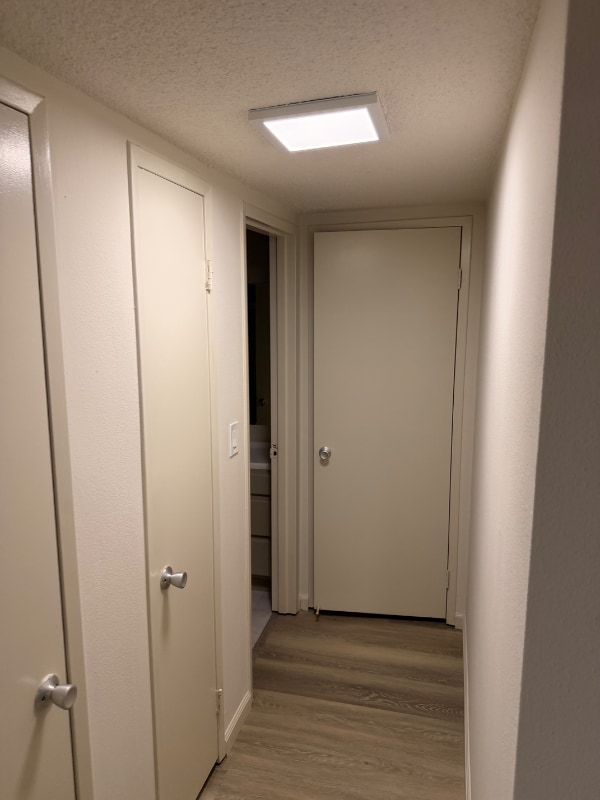 Building Photo - 525 N San Mateo Dr