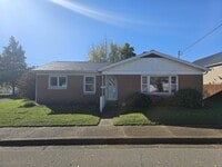 Building Photo - 813 Lafayette St