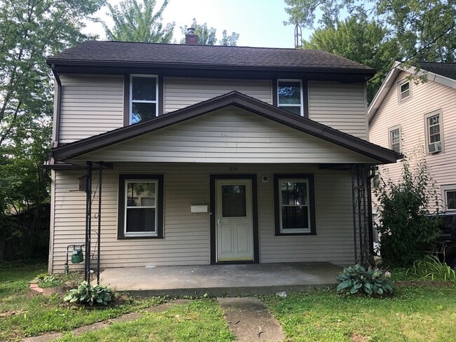 Primary Photo - Spacious 3-Bedroom Home for Lease Goodyear...