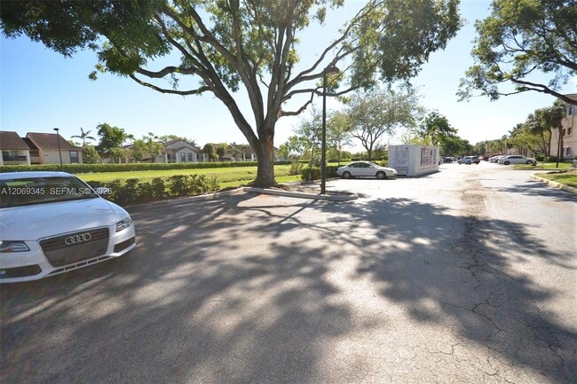 Building Photo - 2796 S University Dr