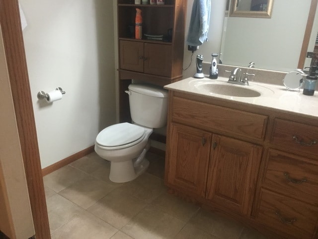 Building Photo - 3 bed 2 bath off Scenic Drive - AVAILABLE ...