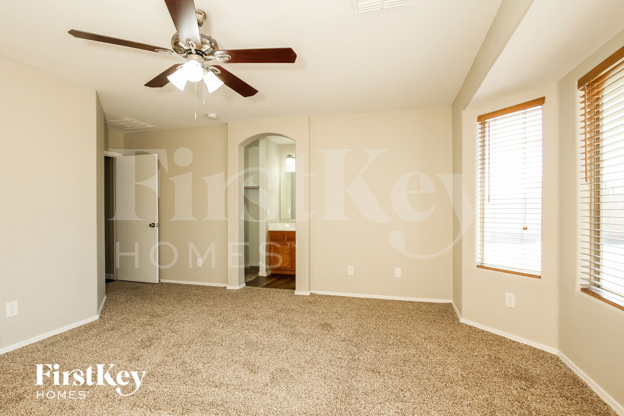 Building Photo - 7221 W Marlette Ave