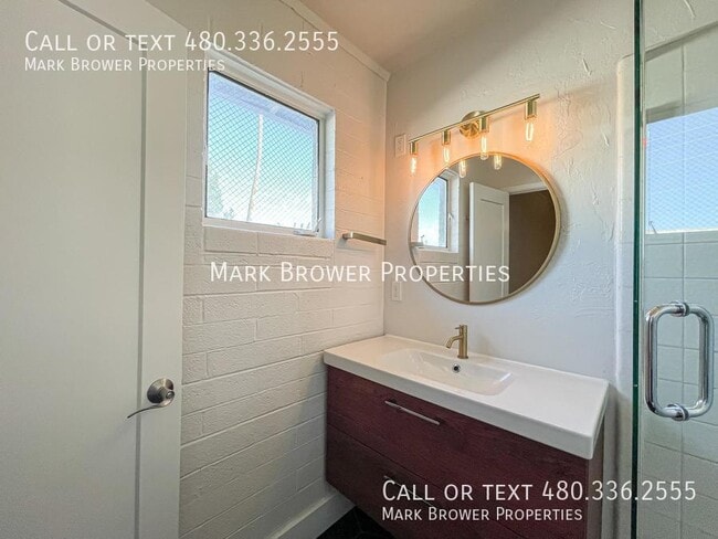 Building Photo - 6732 E 6th St