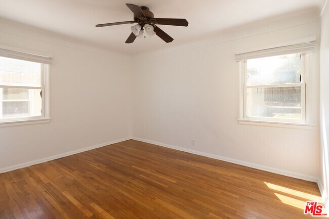 Building Photo - 8333 Airlane Ave