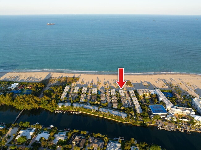 Building Photo - 1680 S Ocean Ln