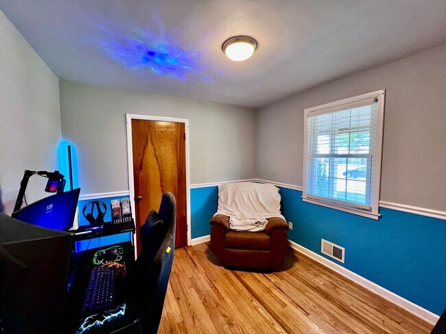 Building Photo - Charming 3 bedroom located in the heart of Chesapeake