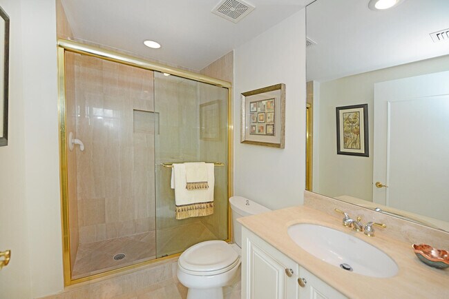 Building Photo - 3740 S Ocean Blvd