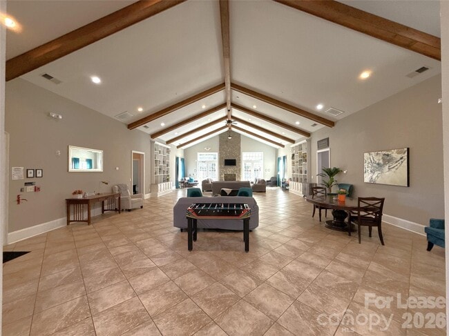 Building Photo - 13931 Thompson Rd