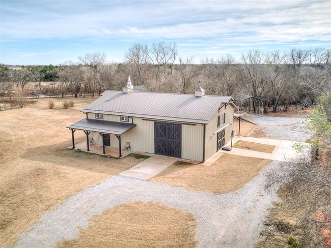 Building Photo - 18186 State Hwy 74B