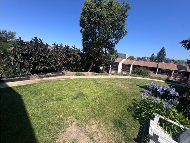 Building Photo - 5092 Guava Ave