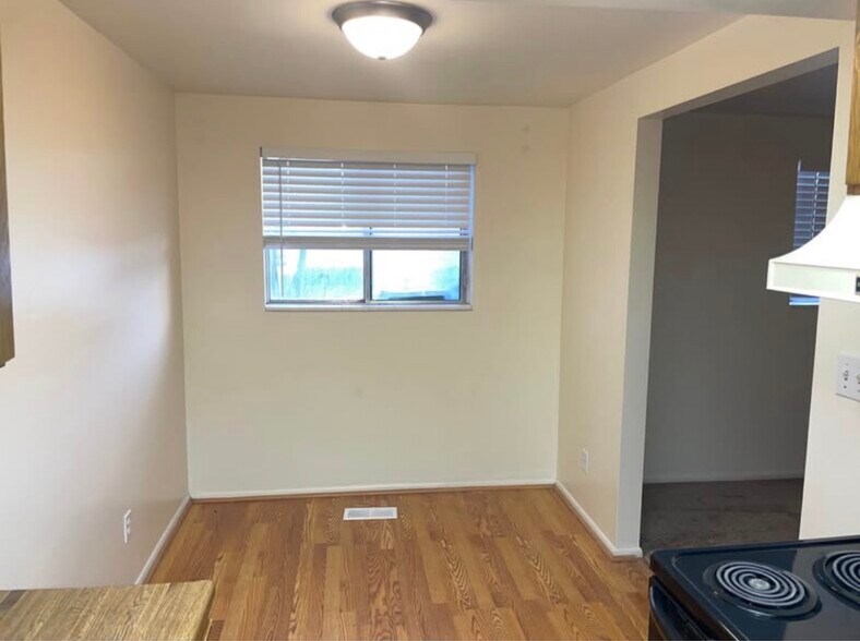 Building Photo - 1637 Avalon Rd