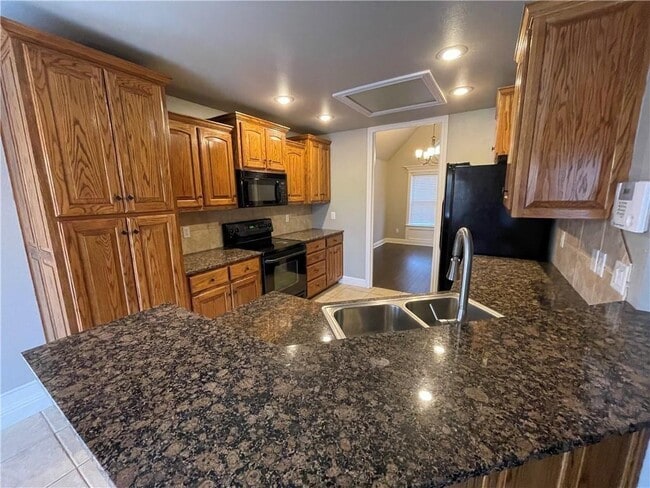 Building Photo - 5317 S Stone Bay Ct