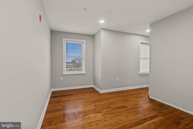 Building Photo - 1430 N Carlisle St