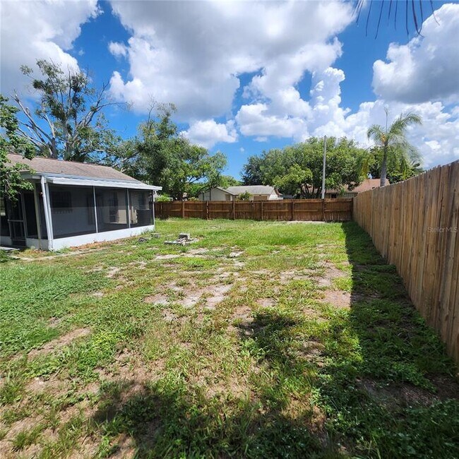 Building Photo - 3154 Laird Dr