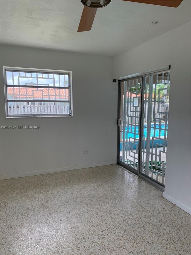 Building Photo - 1820 SW 98th Ct