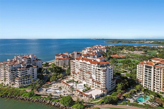 Building Photo - 7141 Fisher Island Dr