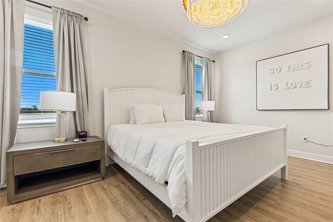 Building Photo - 284 Southfield St