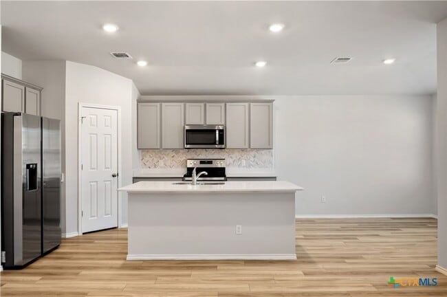 Building Photo - 1430 Piedmont