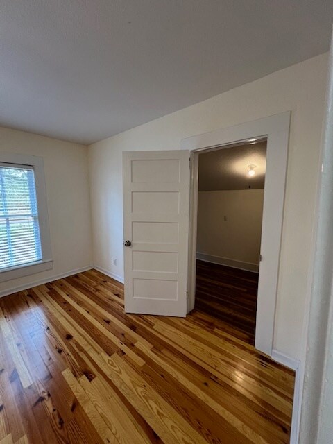 Building Photo - 1333 N Duval St