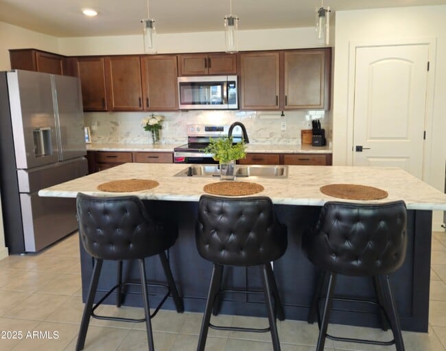 Building Photo - 18141 W Yavapai St