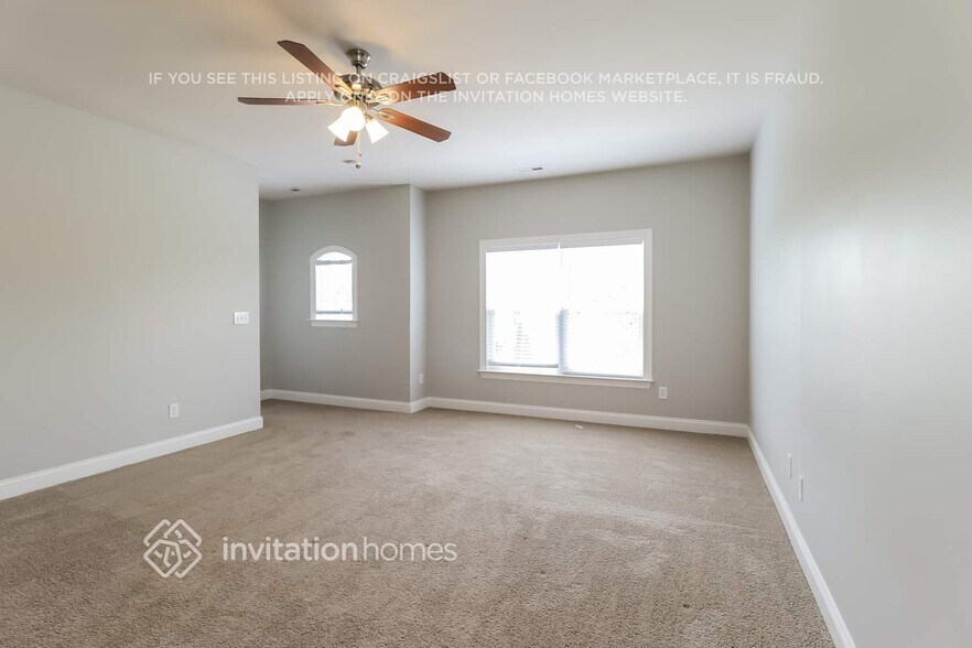 Building Photo - 8024 Whitehawk Hill Rd