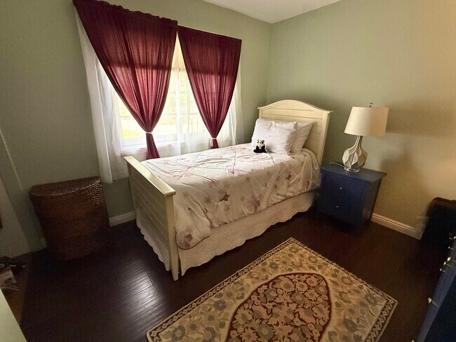 Building Photo - 18021 Upperlake Cir