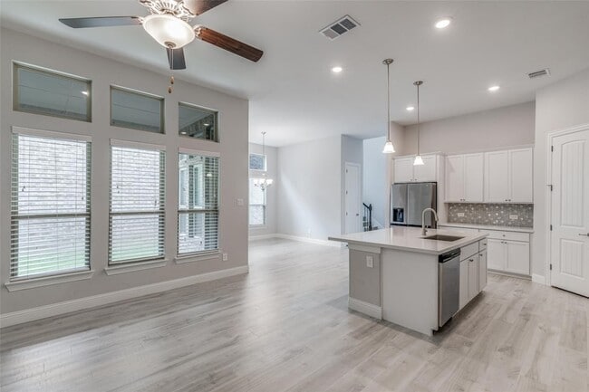 Building Photo - 4322 Maple Bloom Dr
