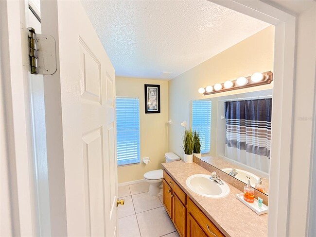 Building Photo - 407 Briarton Dr