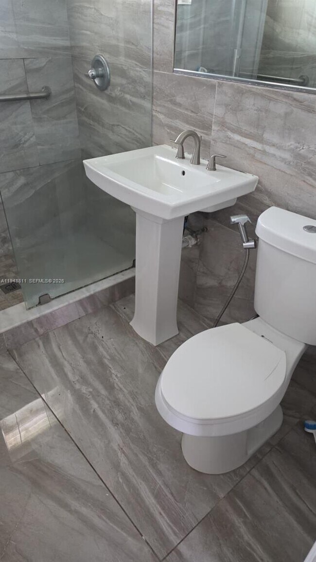 Building Photo - 2990 NW 28th St