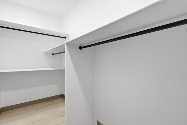 Building Photo - 2813 E St