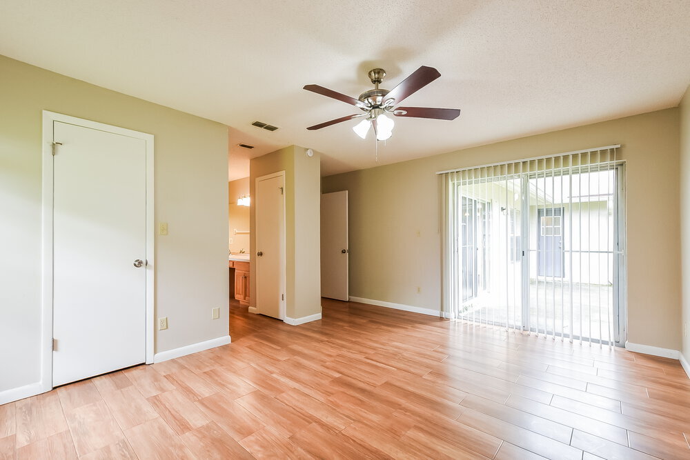 Building Photo - 2854 Camomile Dr