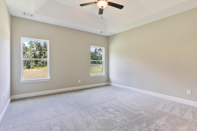 Building Photo - 3327 Basil Ln