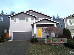 Building Photo - GORGEOUS 3-Bedroom + Bonus Room Home w/Lar...