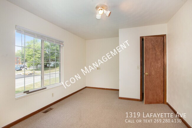 Building Photo - 1319 Lafayette Ave