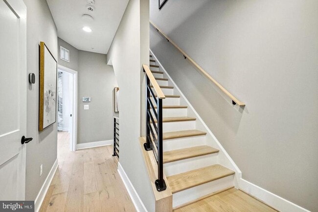 Building Photo - 3118 Camber Pl